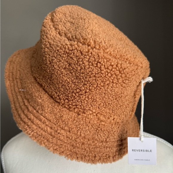 American Eagle reversible bucket hat - Picture 2 of 2